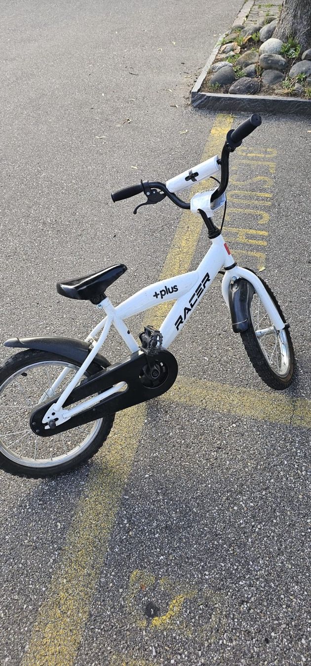 Biciclette: Bicicletta bimbo +plus RACER bianco usata – Usato da Zürich venduto da ric_dgd7 2