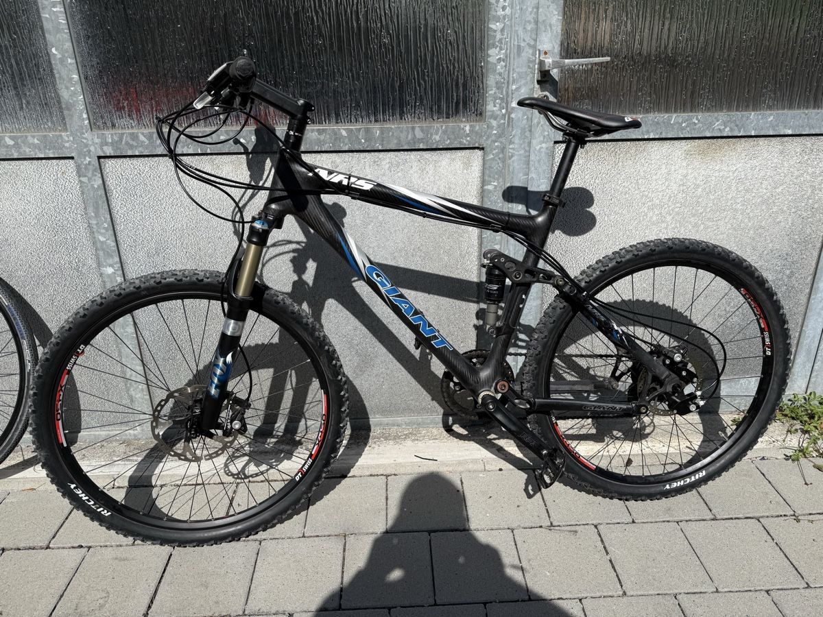 Giant Biciclette: Giant NRS Carbon Fully – Usato da Oberentfelden venduto da speed_71