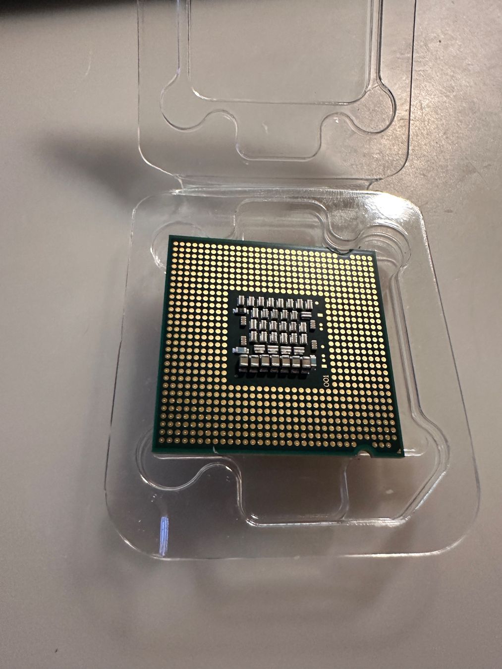 Intel PCs: Intel Core 2 Duo E6750 CPU 2.66GHz, LGA775 SLA9V – D'occasion à Luven par Eletto 2