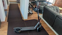 Segway Ninebot F3 Pro Scooter