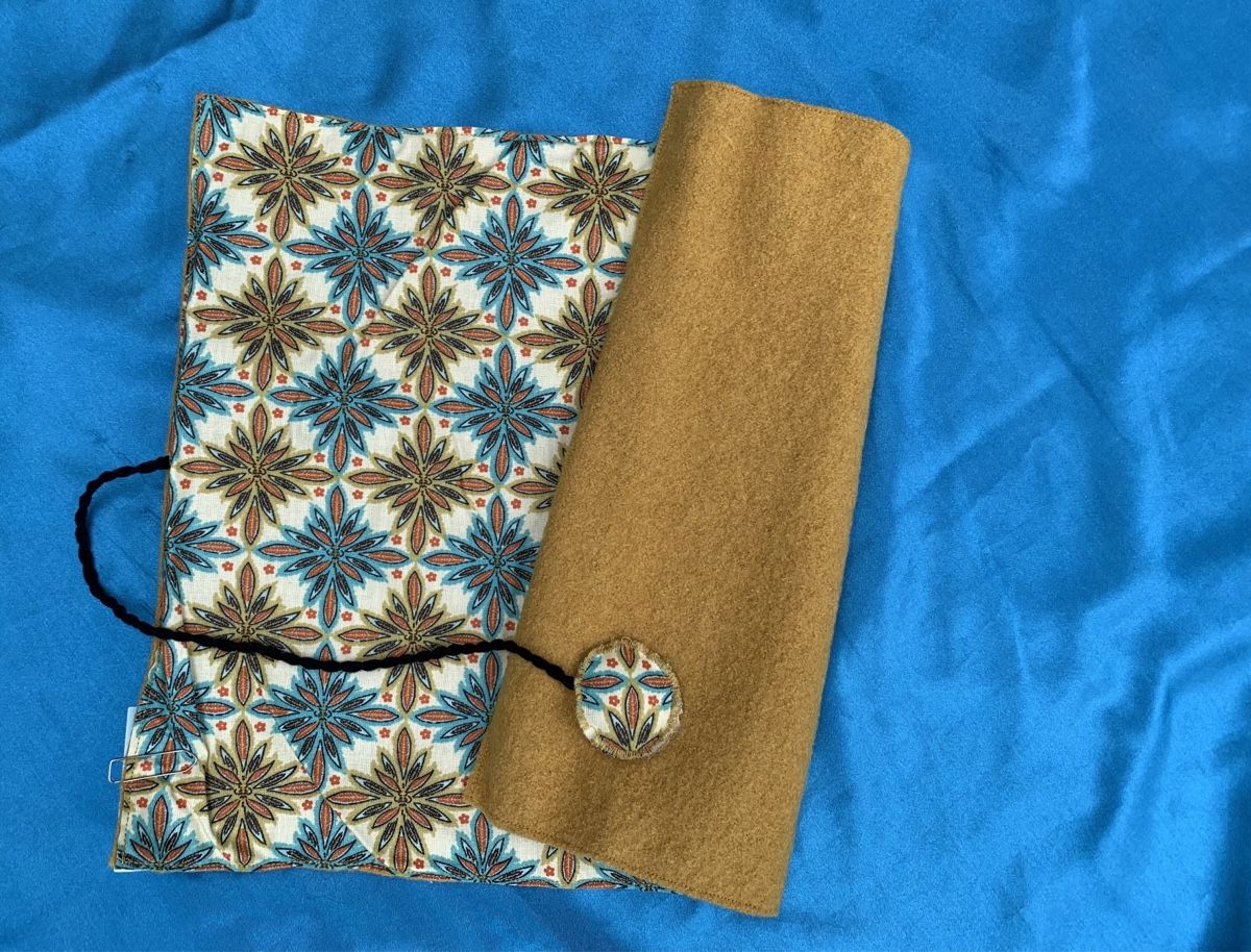 Coperte: Sitzmätteli,selbstgenäht – Nuovo e nell'imballaggio originale da Wetzikon ZH venduto da jol_6cb8