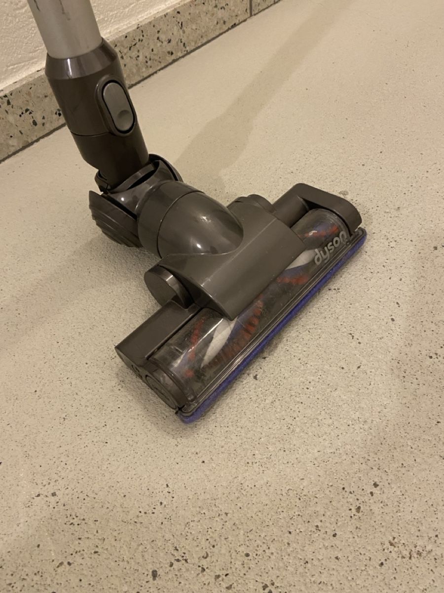 Dyson Aspirateurs & Accessoires: Dyson Staubsauger DC45 – Défectueux à Hinwil par haneschgo88 2