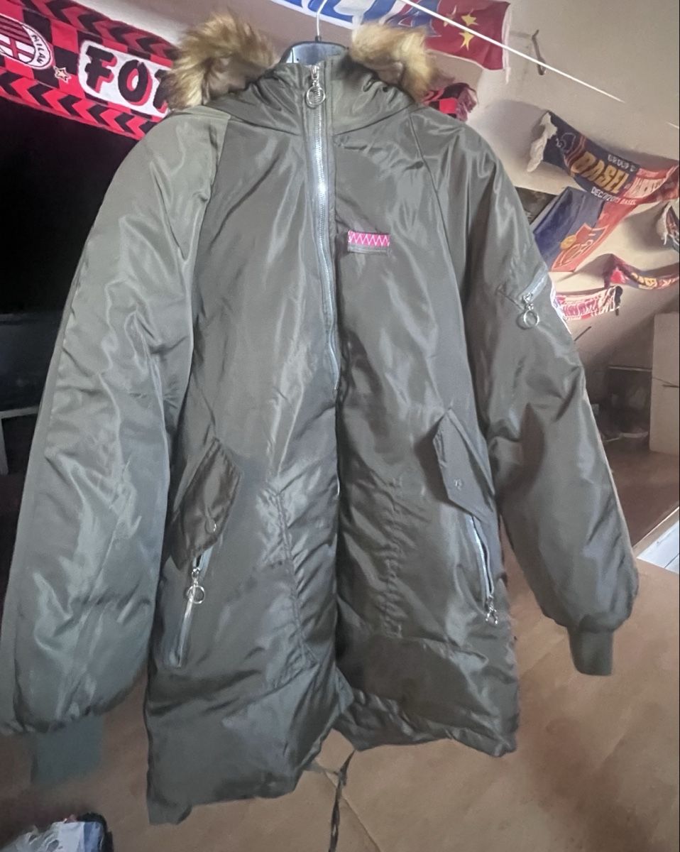 Burton Giacche: Jacke Xue Shiya – Nuovo (secondo la descrizione) da Härkingen venduto da hamschter73