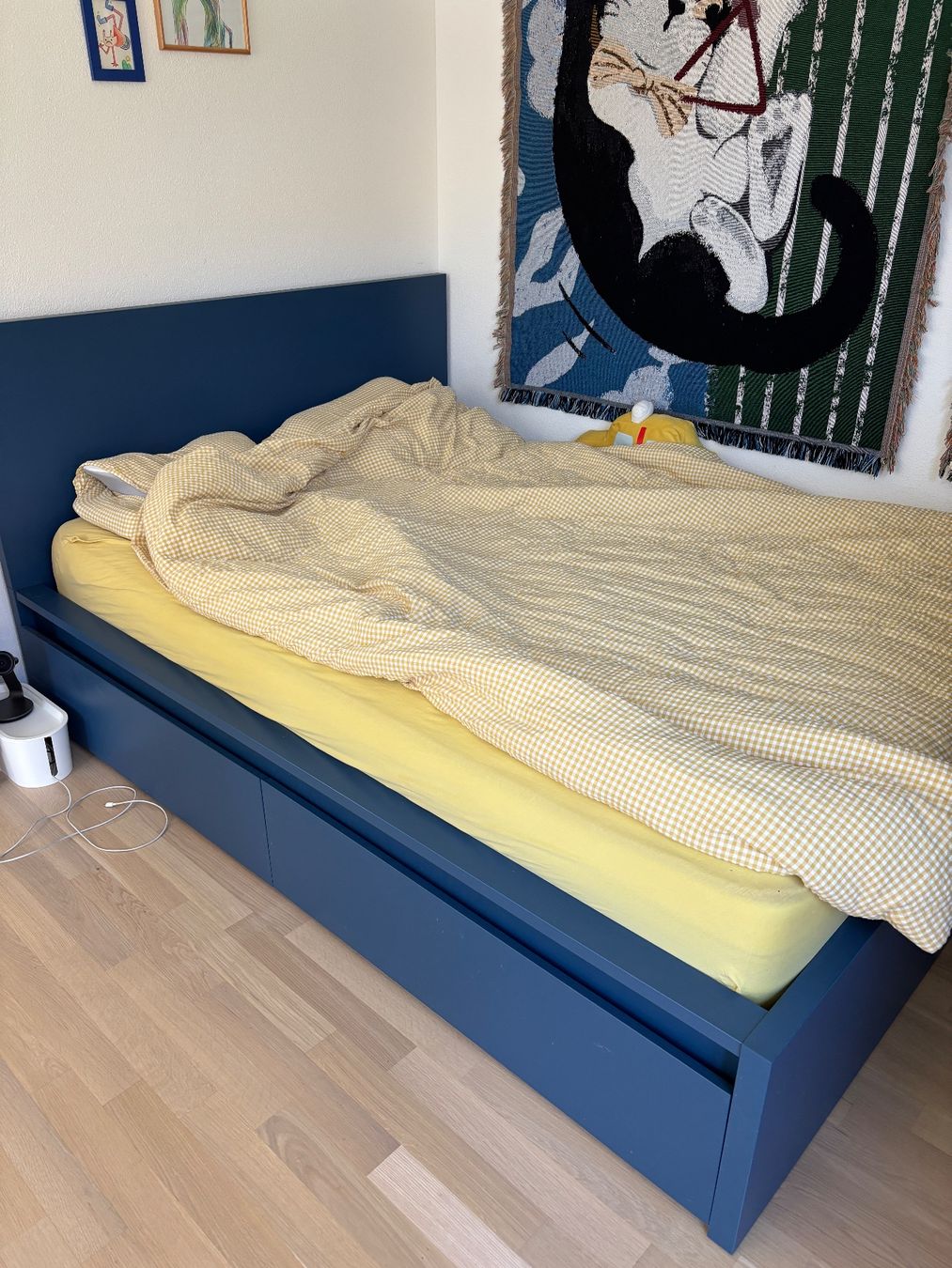Letti: IKEA Malm Bed Frame with Storage - Blue - 140x200 cm – Usato da Zürich venduto da MileyH 2