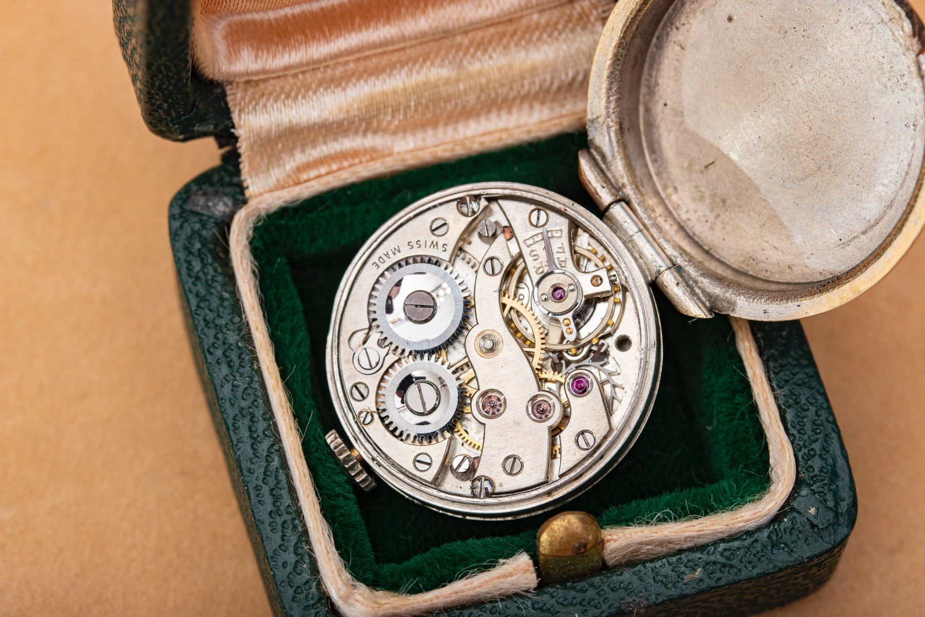 Uhren: Art Deco Uhr - silber – Gebraucht aus Bern von  2