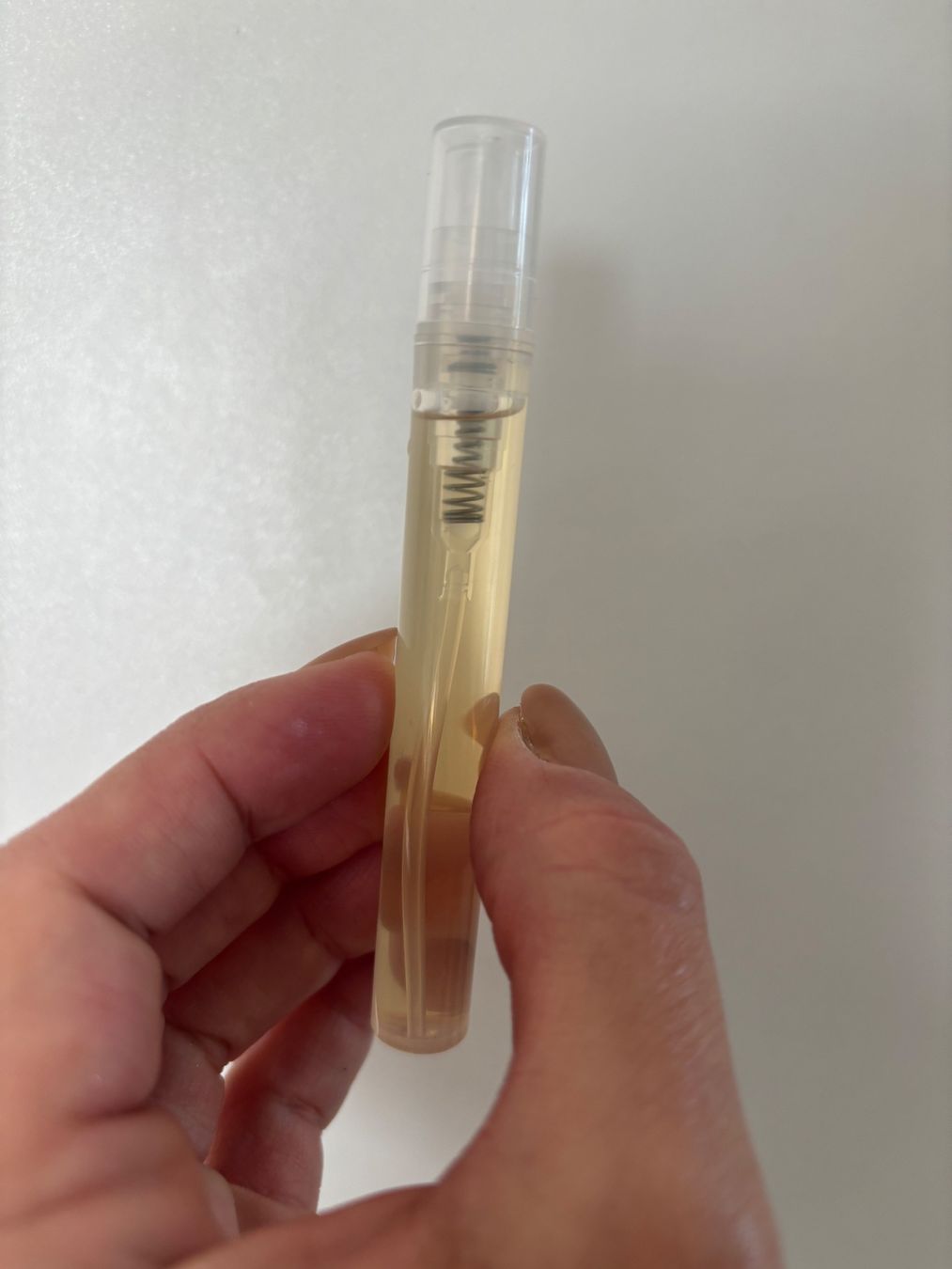 Lattafa Profumi & Eau de Toilette: LATTAFA KHAMRAH DUKHAN EDP 5 ml Abfüllung – Usato da Zürich venduto da deruja 1