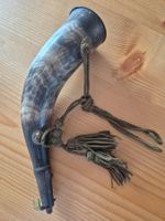 Pulverhorn mit Schnur und Quaste Jagd antik gem. Bilder