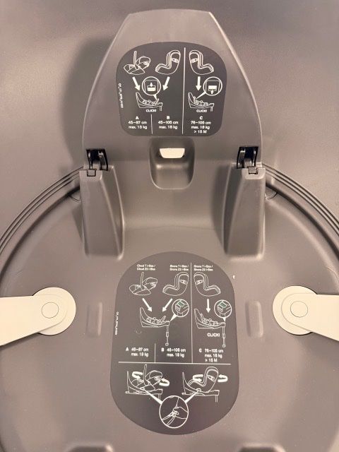 Cybex Seggiolini per auto: CYBEX Platinum Cloud T i-Size mit Base T - Cozy Beige – Nuovo (secondo la descrizione) da Dübendorf venduto da kerstinbrisbane 7