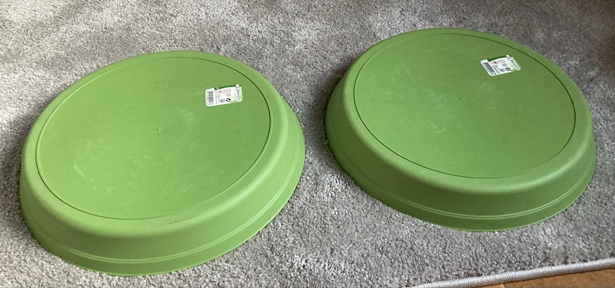 Vasi per fiori: 2 grandes soucoupes pour pots de fleurs – Nuovo e nell'imballaggio originale da Ardon venduto da hel_2sxp 3