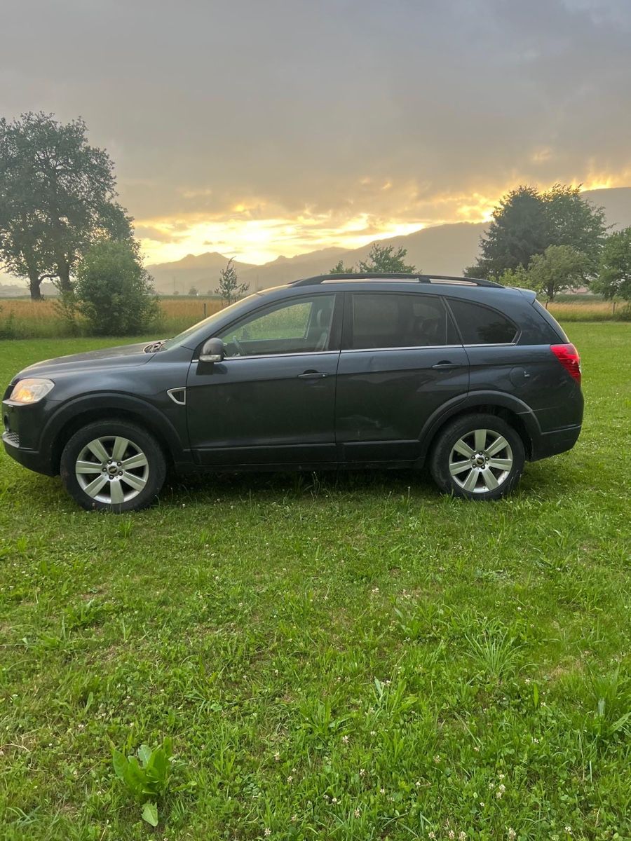 Chevrolet Automobili: Chevrolet Captiva  2.0 Diesel ab MFK – Usato da Niederbipp venduto da baggerch 5