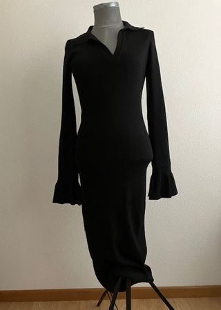 Robe noire moulante, taille 34