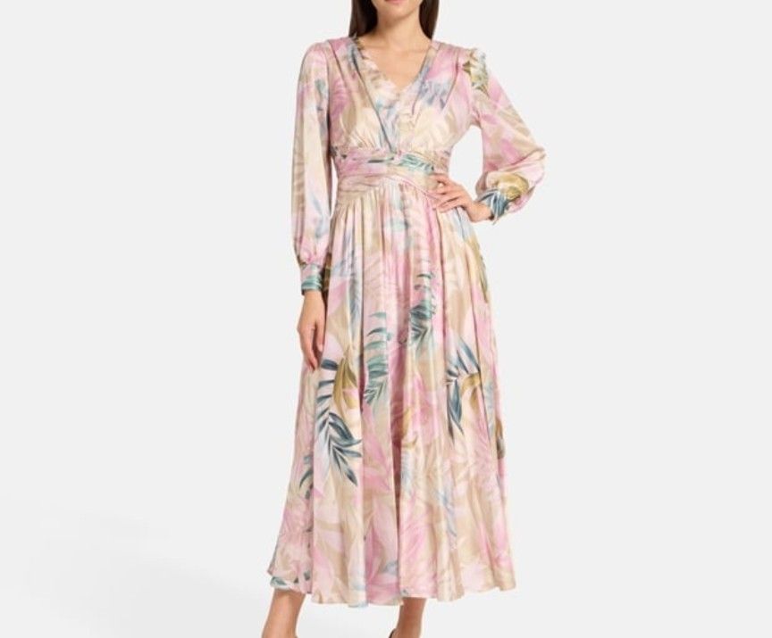 Guess Robes: Guess Kleid Neu – Neuf avec emballage d'origine à Kloten par Pandora123