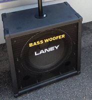 Laney Bassboxe mit eingebauter Frequenzweiche