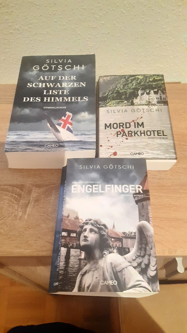 Livres: Bücher – D'occasion à Mettmenstetten par Sile100