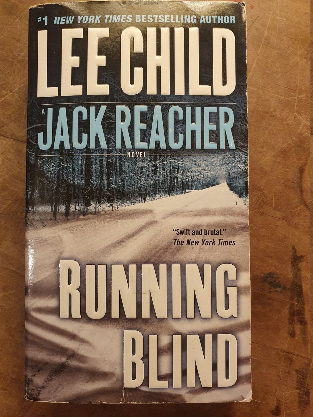 Libri: Jack Reacher - Running Blind - Lee Child – Usato da Zürich venduto da loosebone
