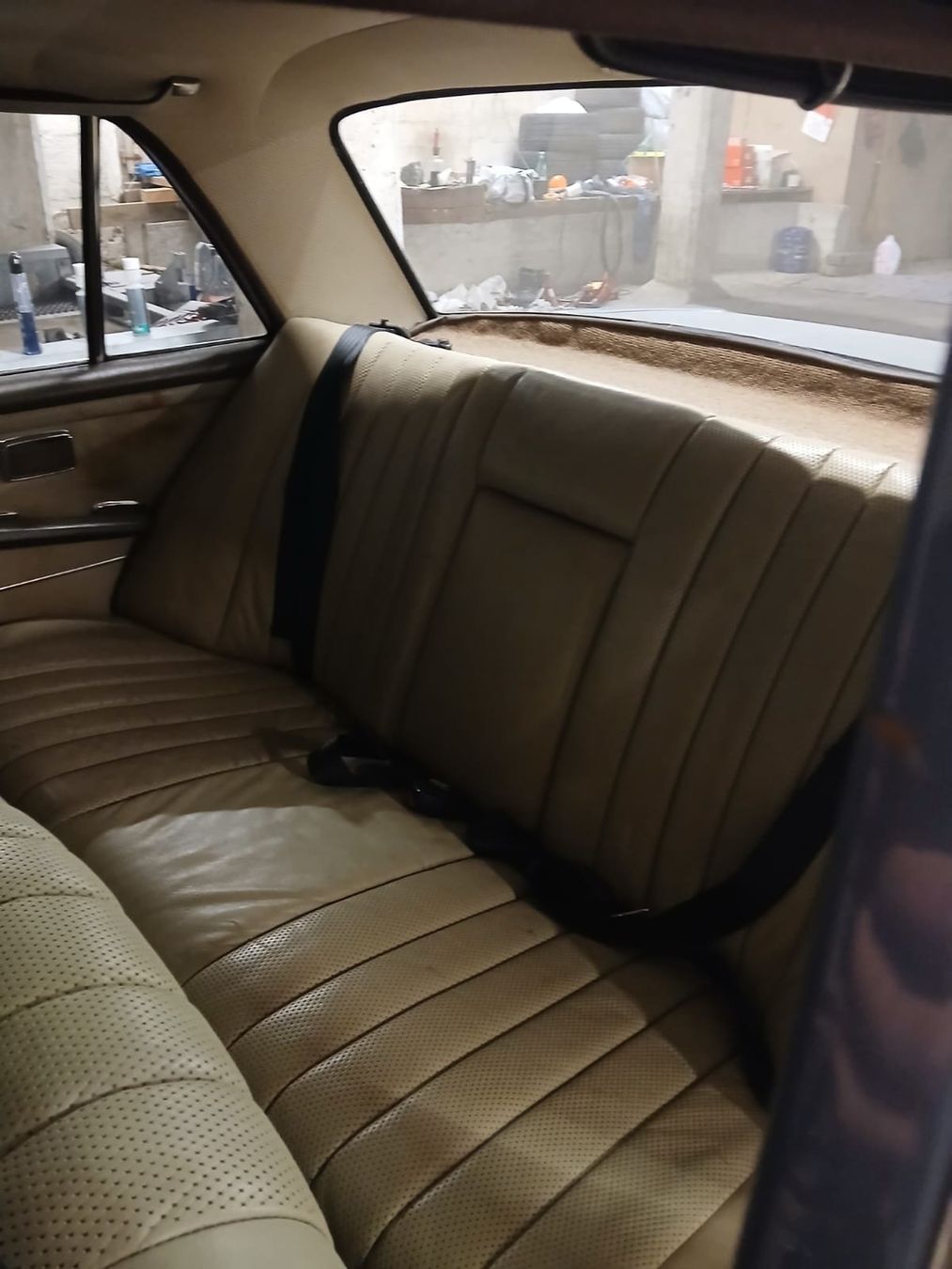 Mercedes-Benz Automobili: Mercedes Benz 250 SE – Usato da Buch am Irchel venduto da nellsch87 6