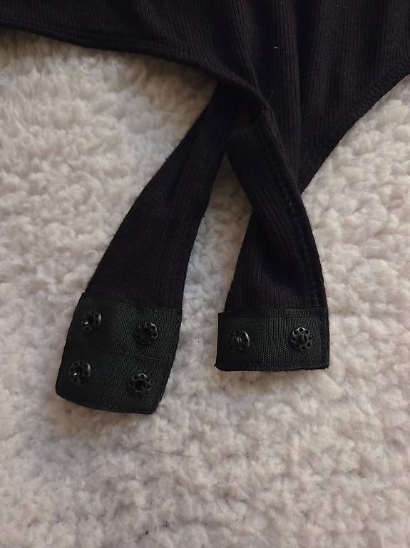 Guess Tops: Body GUESS XS – Neu (gemäss Beschreibung) aus Petit-Lancy von ZazouB 2