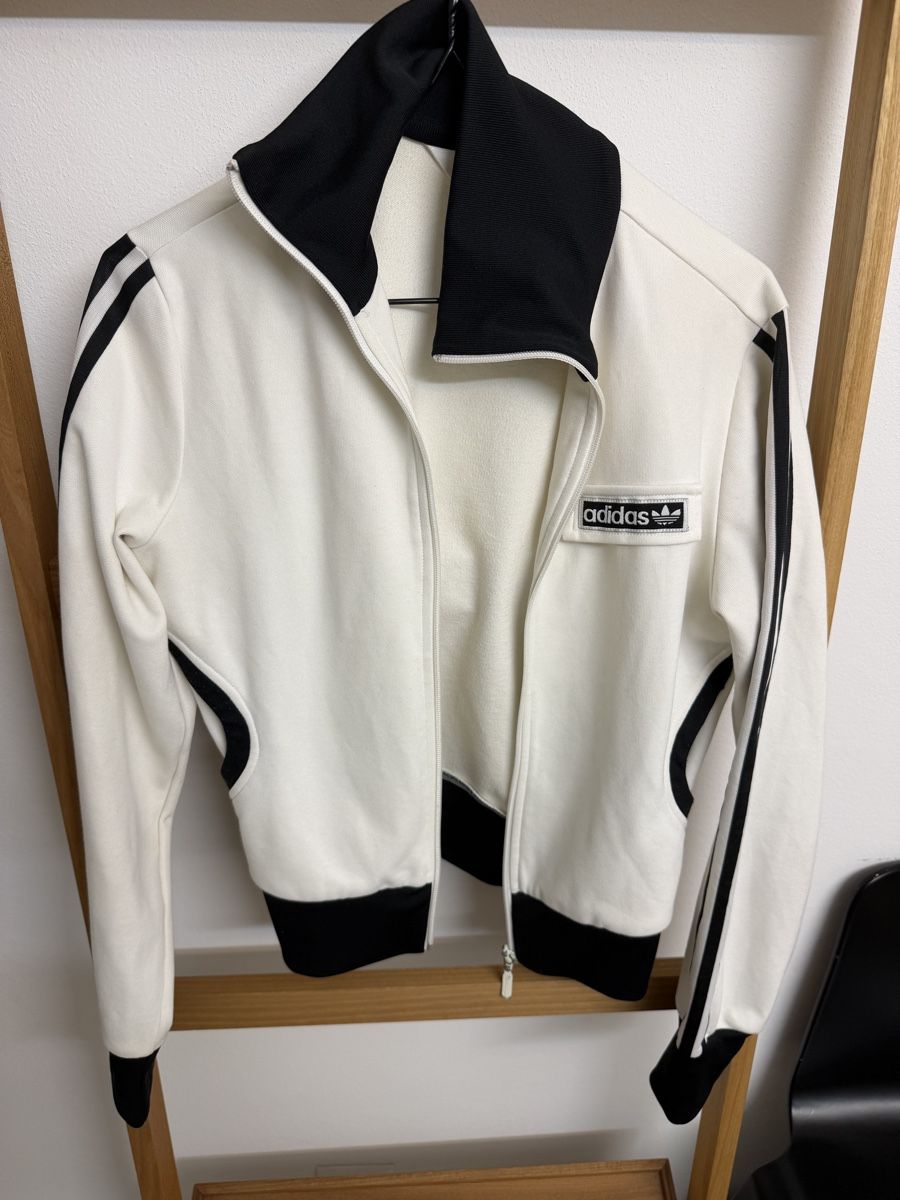 Adidas Giacche: Adidas vintage Jacke  – Usato da Neerach venduto da the_modern_mini