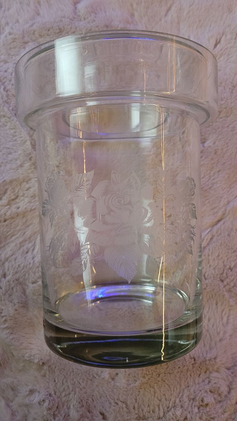 Altro: Champagnerkühler aus Glas mit Moet 0,75 Fl – Usato da Horgenberg venduto da Klatschmohnmaria 4