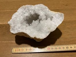 Schöner Kristall Geode 1.15kg