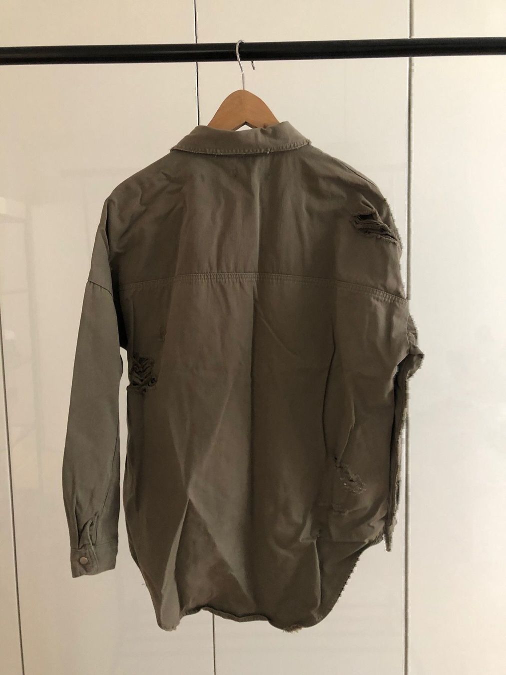 Camicette: Leichte Jacke / Hemd von Missguided – Nuovo (secondo la descrizione) da Grenchen venduto da iagiag 2