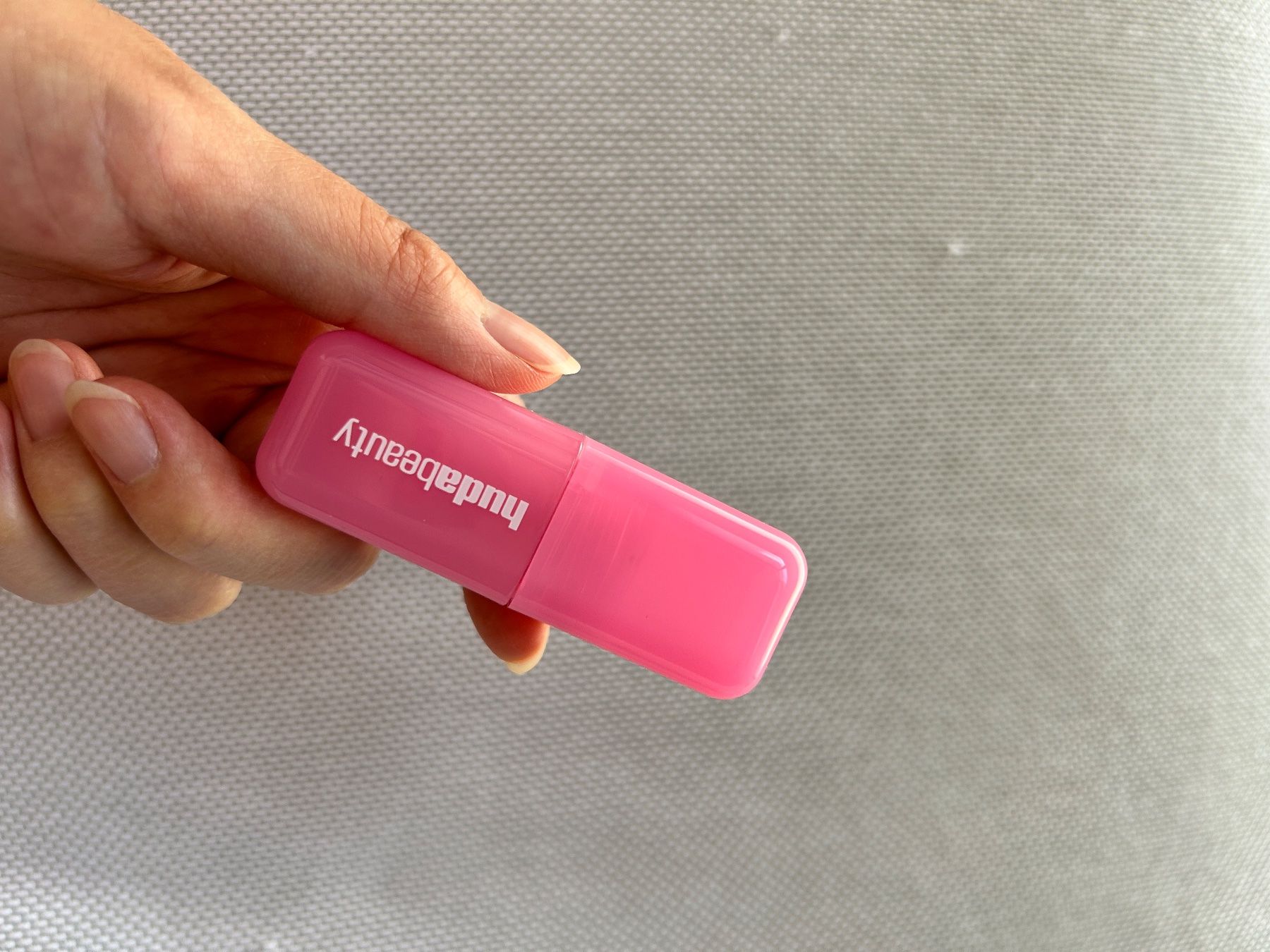 Huda Beauty Make-up: Huda Beauty blush - Bubblegum – Usato da Genève venduto da Shaaalll