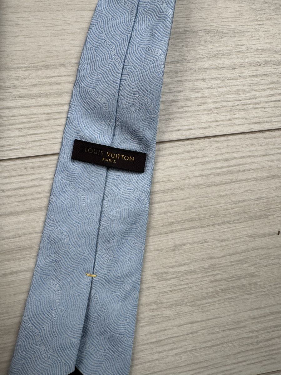 Louis Vuitton Cravatte: Louis vuitton cravate, tie light blue – Usato da Basel venduto da mimi8668 2