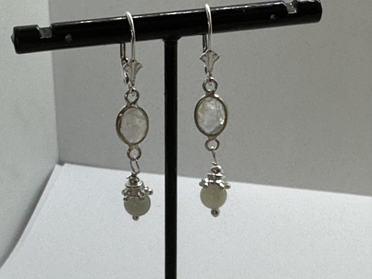 Orecchini pendenti & Orecchini a lobo: Ohrringe mondstein 925 – Nuovo e nell'imballaggio originale da Niederglatt ZH venduto da Silberschmuck-design