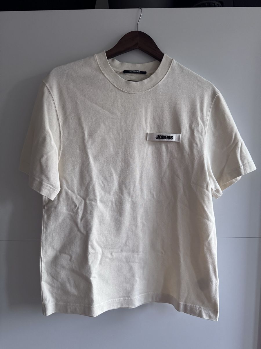 Jacquemus T-shirt: JACQUEMUS T-shirt – Usato da Zürich venduto da zhk5