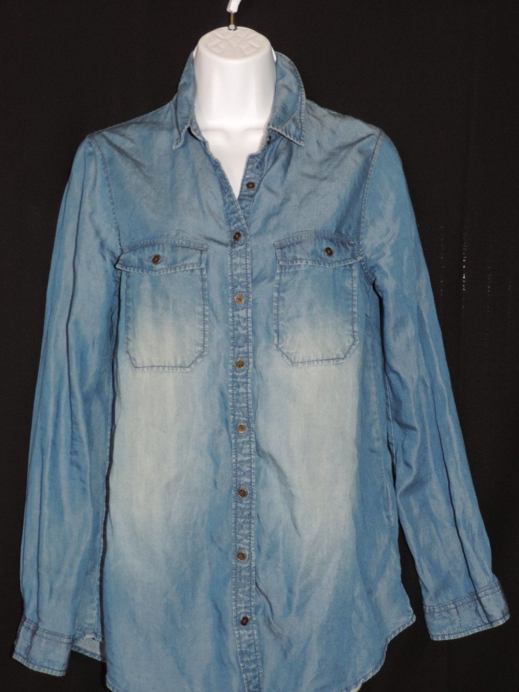 Camicette: chemise jeans bleue foncé – Usato da Genève venduto da Axelle333 3
