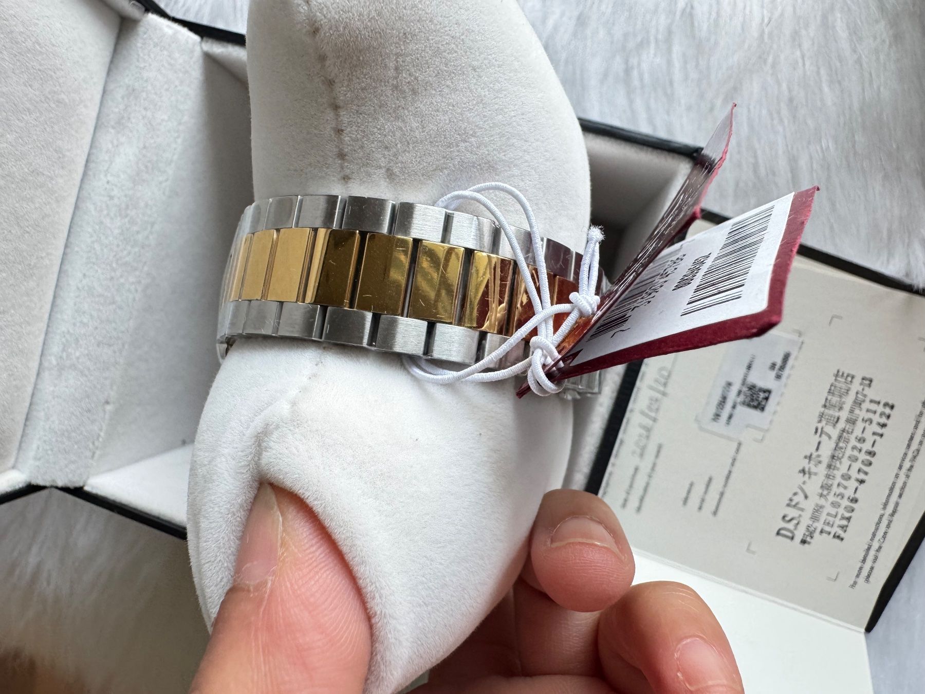 Gucci Orologi: Gucci Uhr  Neu und originalverpackt – Nuovo e nell'imballaggio originale da Grossdietwil venduto da RSW032 2