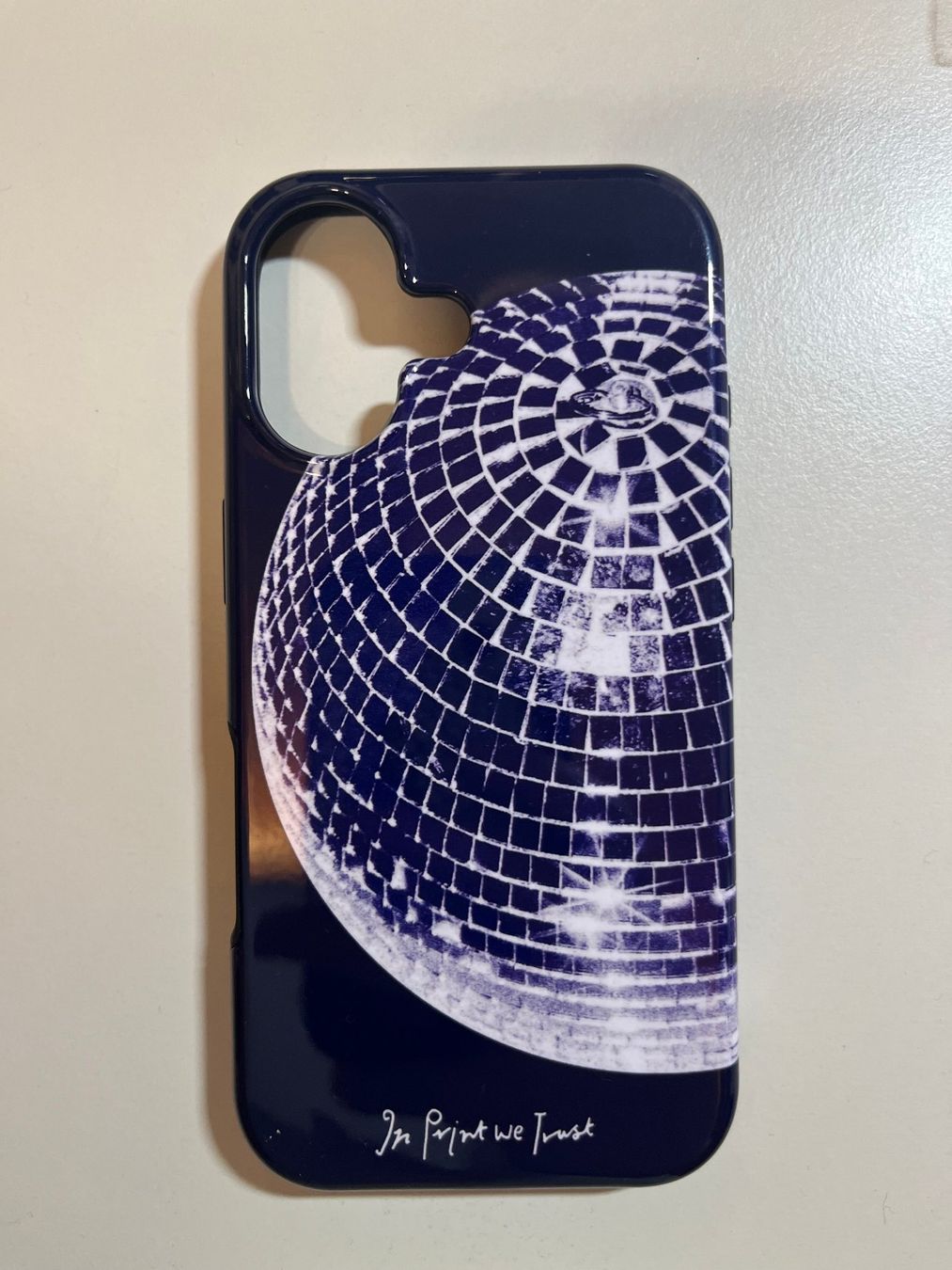 Apple Cover & Protezioni schermo: Handyhülle In print we trust – Nuovo e nell'imballaggio originale da Hombrechtikon venduto da lena_sulzer 2