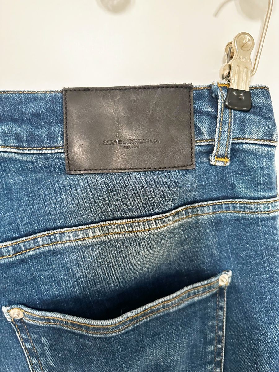 Zara Jeans: Zara Man Destroyed Jeans Gr. 46 – Usato da Eglisau venduto da Brewster1 3