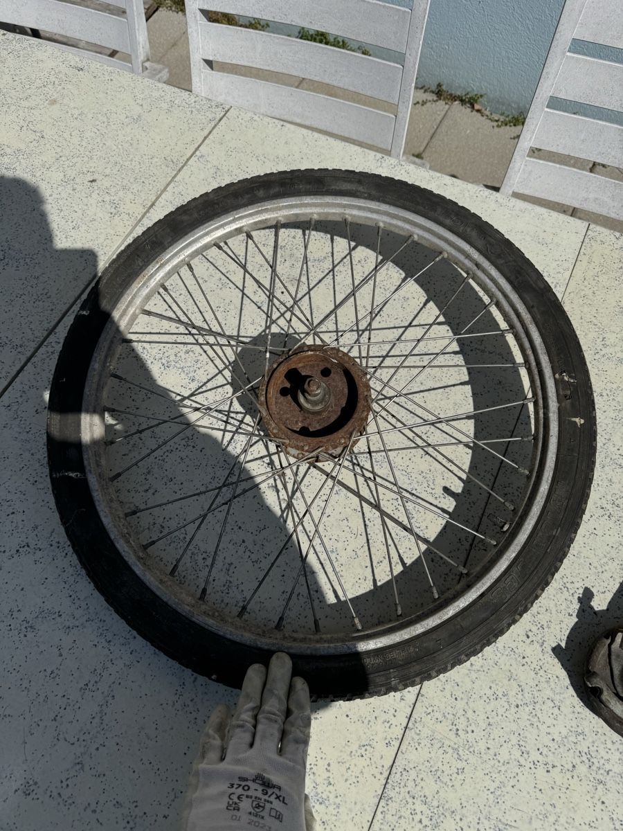 Pneumatici & Ruote complete: Sachs Vorderrad – Usato da Dübendorf venduto da Sachs621 1
