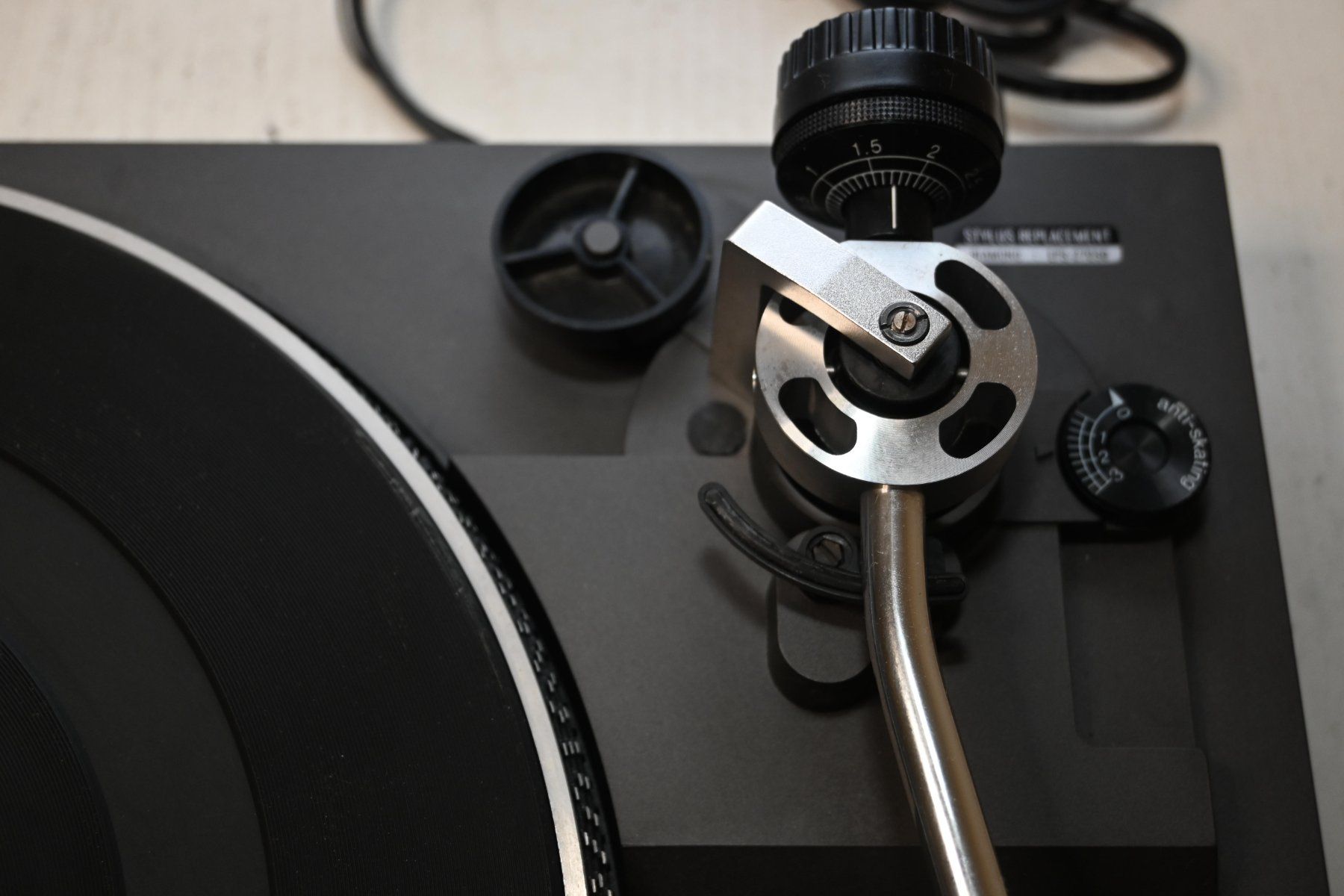 Technics Giradischi: Technics SL 231 Automatic Plattenspieler mit repat funktion – Usato da Laupen ZH venduto da Zmoewe 1