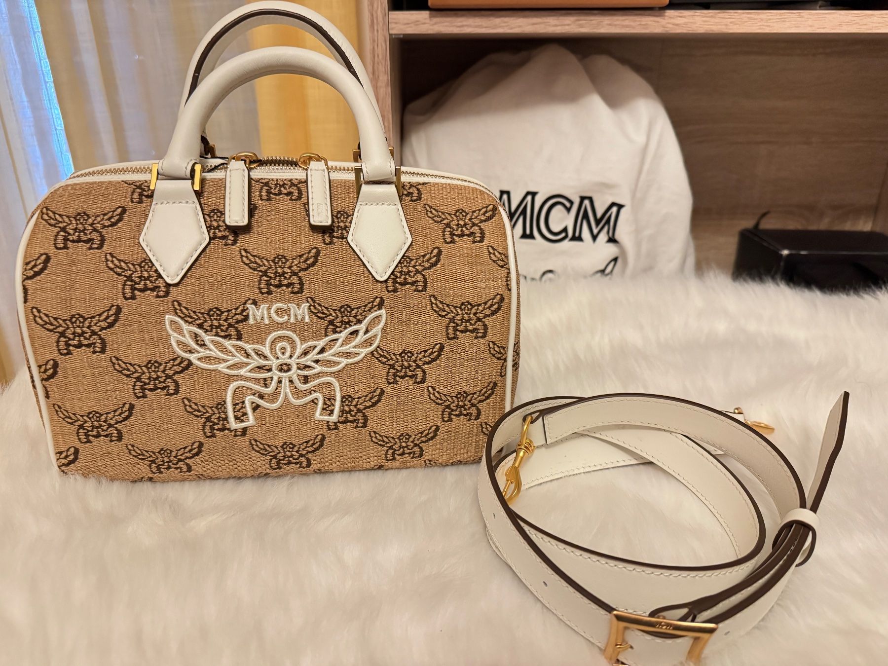 Mcm Borse da donna: Original MCM Ella Boston Nue mit Quittung – Nuovo e nell'imballaggio originale da Grossdietwil venduto da RSW032