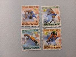 4 timbres Jeux Olympiques Los Angeles 1984 Centrafrique