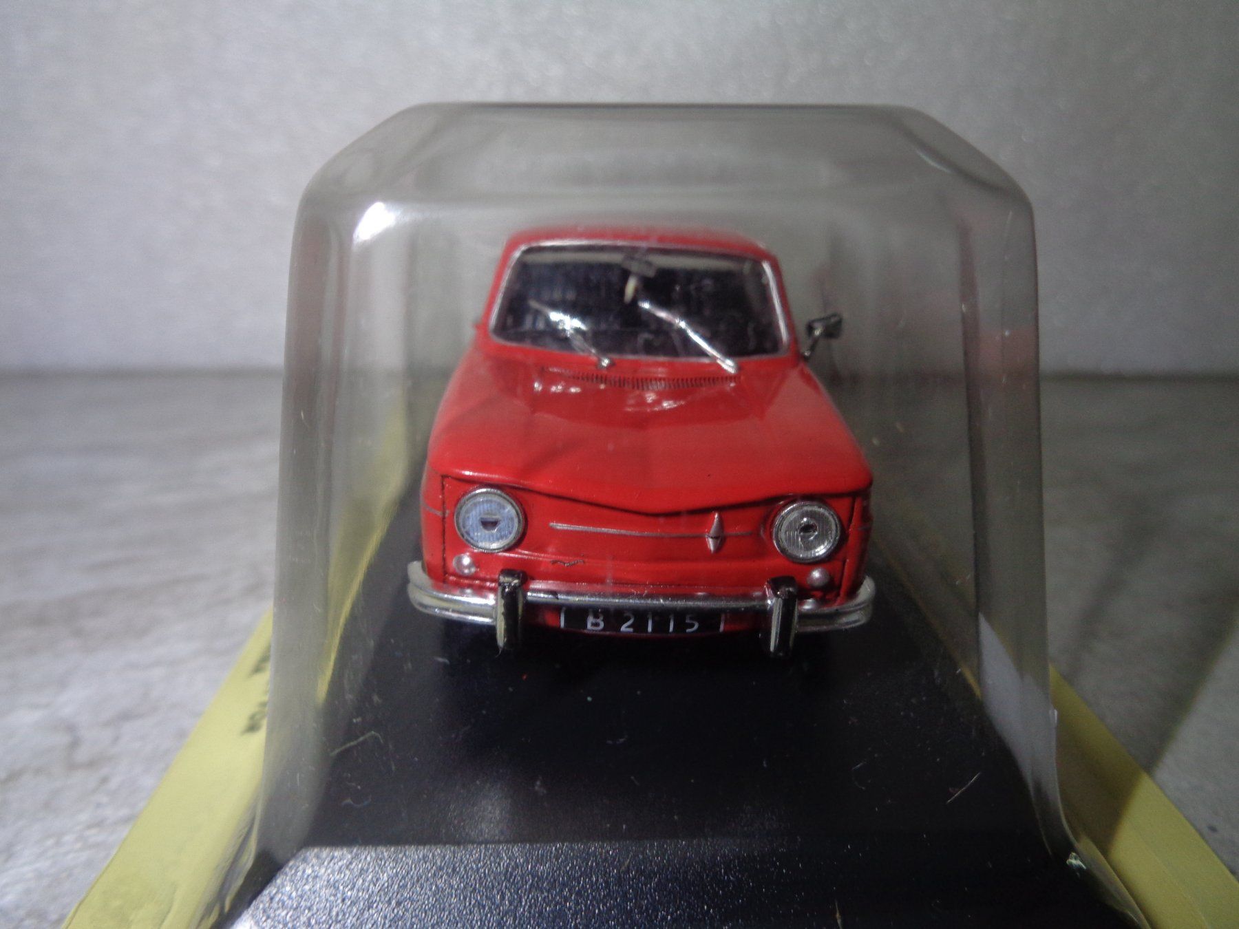 Renault Modellautos: Altaya 1:43 Classic Car Renault 8 – Neu und originalverpackt aus Reconvilier von rallycar 2
