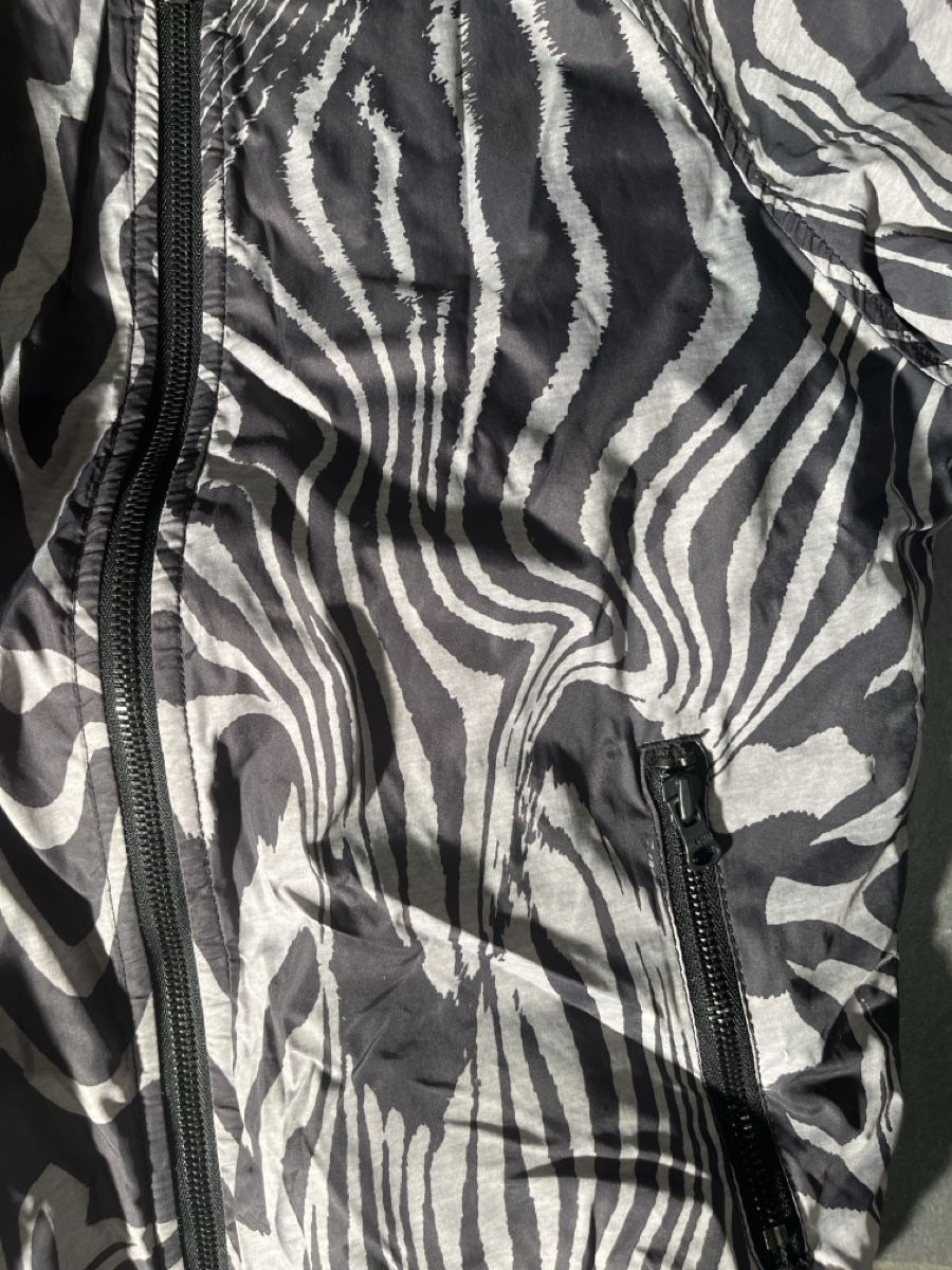 Giacche: Wendejacke mit Zebra Muster, Grösse M  – Usato da Fulenbach venduto da F8 1