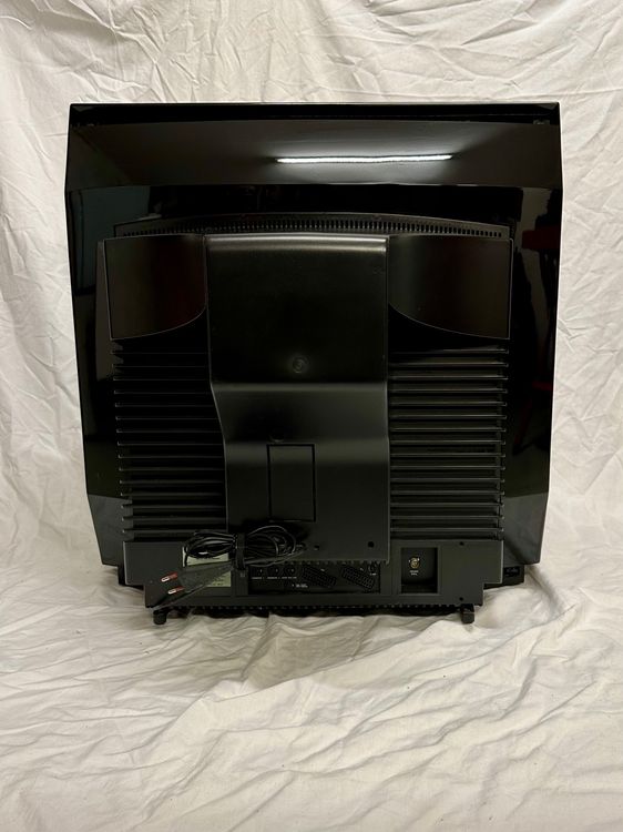 Bang & Olufsen, Beovision MX 7000, schwarz, inkl. Untermöbel Kaufen auf Ricardo