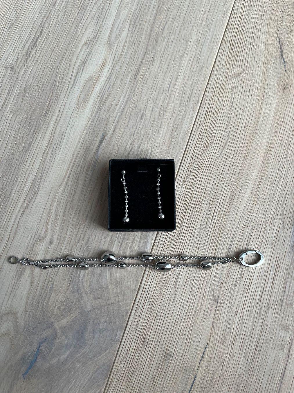 Altri gioielli: Tissot | Bracelet and Earring Set – Nuovo (secondo la descrizione) da Zürich venduto da ecracco