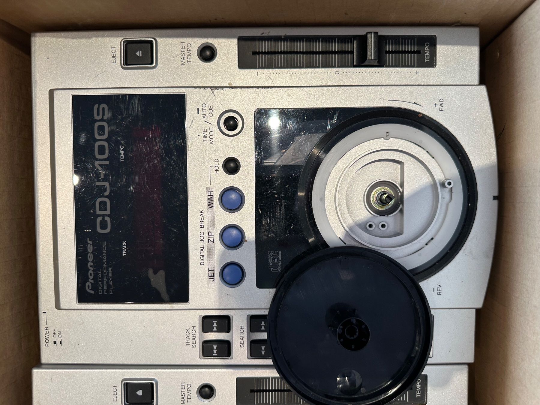 CDs: CDj-100s – D'occasion à Staufen par MFRS 2