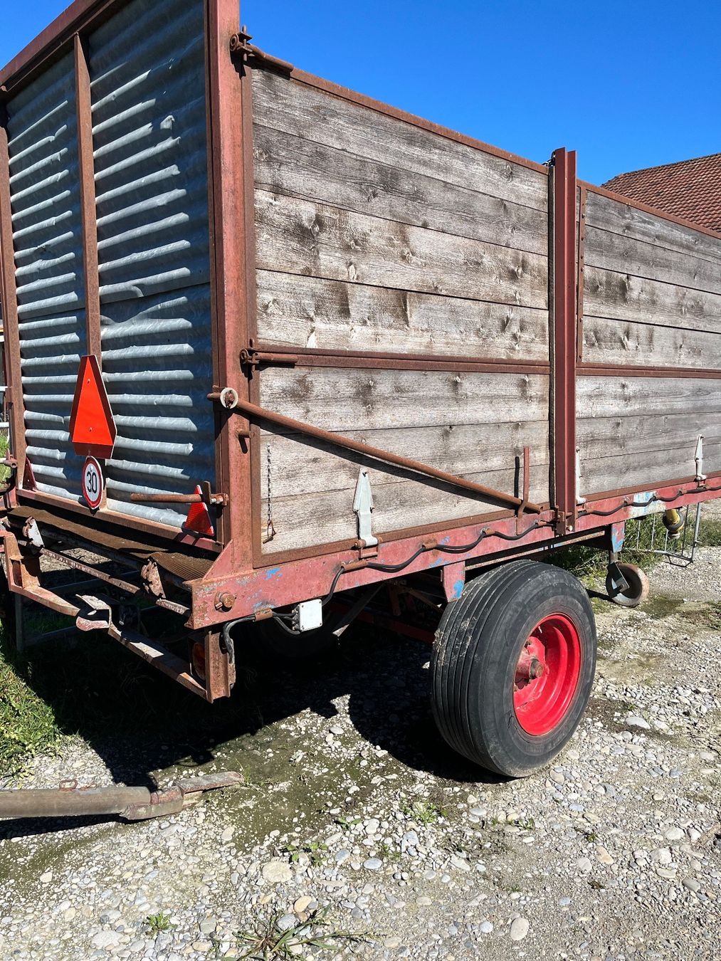 Rimorchi: Häckselwagen – Usato da Kappelen venduto da ret_jqw5 1