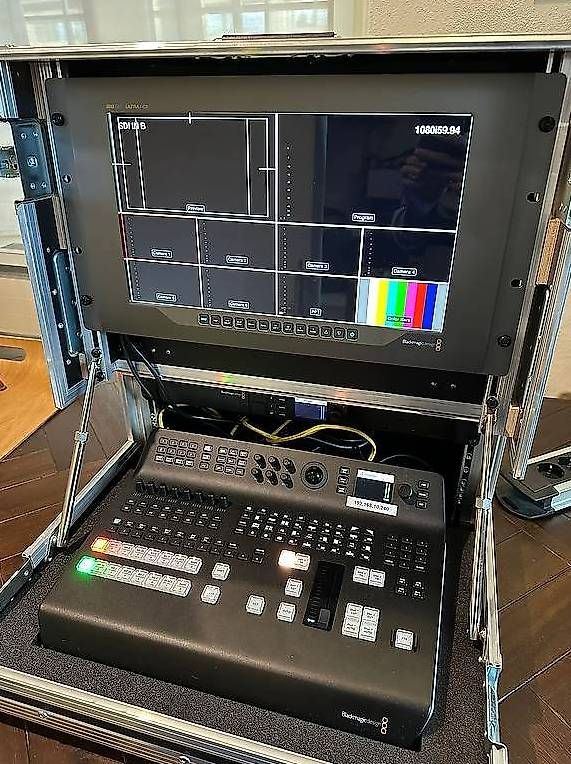 Blackmagic Console di mixaggio: Streaming & video production Blackmagic kit – Usato da Küsnacht ZH venduto da CRev