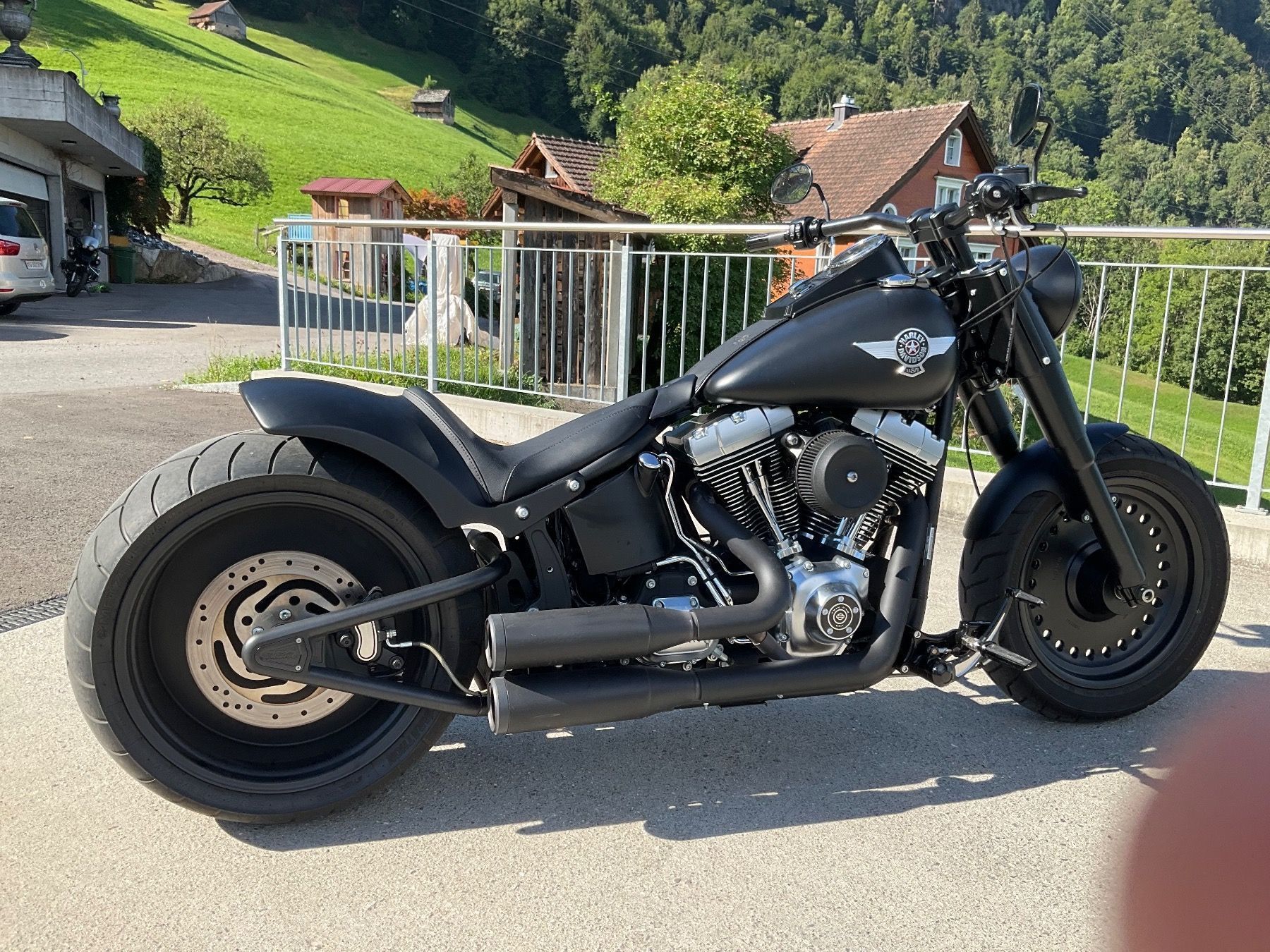 Harley-Davidson Chopper: Harley Davidson Fatboy Special Custom Umbau 300er – Usato da Oberterzen venduto da Ala360 2