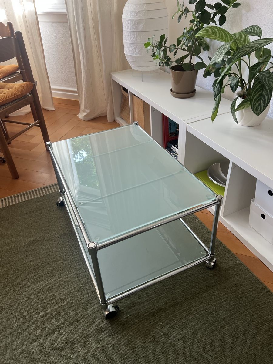 Tische: Vintage Coffee Table – Gebraucht aus Zürich von san_t2jq 1