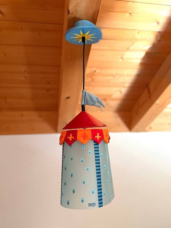 Lampadari & plafoniere: HABA Deckenlampe Ritter Kinderzimmer – Usato da Riggisberg venduto da Arepa4u