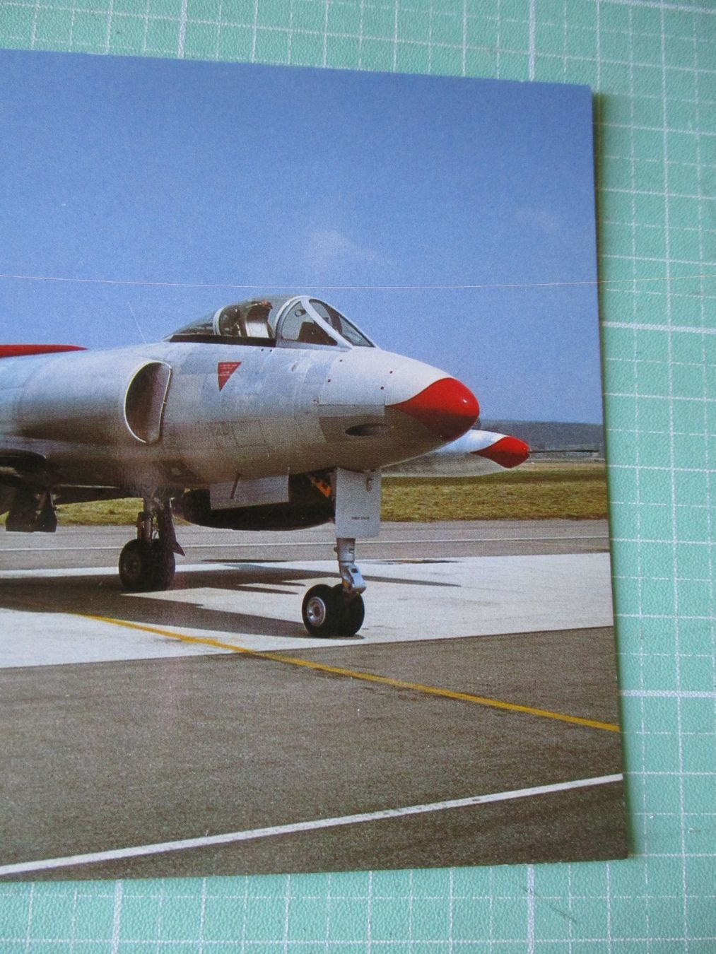 Cartoline postali: Postkarte Kampfflugzeug Schweizer Luftwaffe  P 16 – Usato da Ottikon Gossau ZH venduto da hokuspokus 3