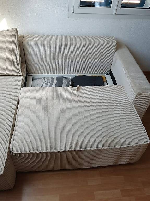 Sofas: Bettsofa weiss / beige Stoff Cord – Gebraucht aus Wettingen von S_Runa 2