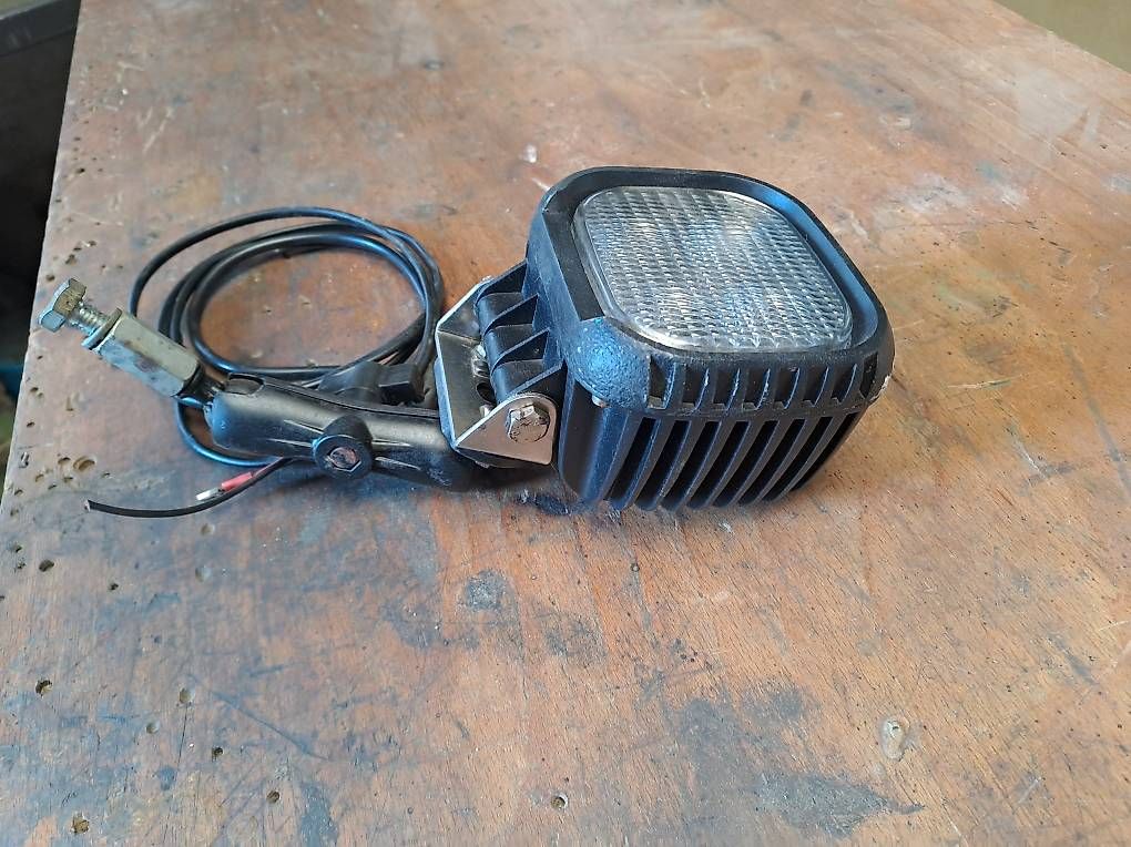 Fari: LED Scheinwerfer 12V 4000Lumen – Usato da Stein AR venduto da CHZE